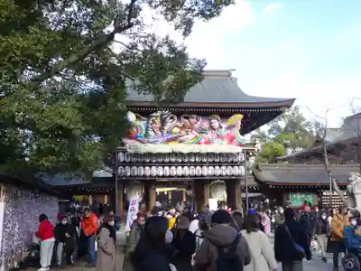 寒川神社の山門・神門