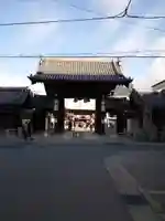 大阪天満宮の山門・神門