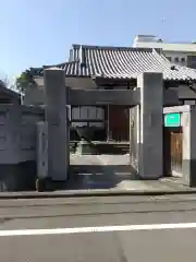 雄松院の山門