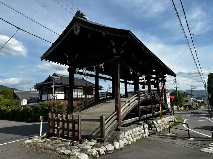 諏訪大社下社春宮(長野県)