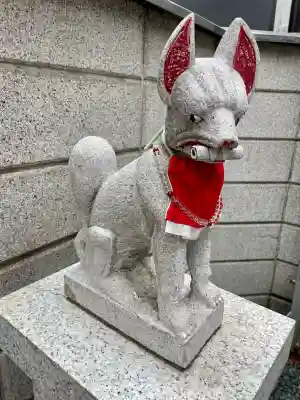 橘稲荷神社の{uncategorized: "未分類", other: "その他", undefined: "問題あり", building: "その他建物", grave: "お墓", sacred_gate: "鳥居", guardian: "狛犬", statue: "像", buddha: "仏像", history: "歴史", nature: "自然", garden: "庭園", animal: "動物", pagoda: "塔", temizu: "手水舎", mountain_gate: "山門・神門", sanctuary: "本殿・本堂", subordinate: "末社・摂社", art: "芸術", scenery: "景色", jizo: "地蔵", ema: "絵馬", goshuin: "御朱印", omikuji: "おみくじ", items: "授与品その他", amulet: "お守り", goshuincho: "御朱印帳", eats: "食事", festival: "お祭り", votive_dance: "神楽", shichigosan: "七五三参", wedding: "結婚式", experience: "体験その他", initially: "初詣", around: "周辺", anti_infection: "感染症対策"}