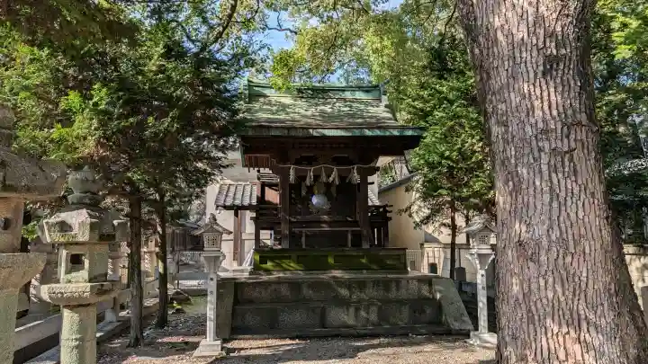 福神社の{uncategorized: "未分類", other: "その他", undefined: "問題あり", building: "その他建物", grave: "お墓", sacred_gate: "鳥居", guardian: "狛犬", statue: "像", buddha: "仏像", history: "歴史", nature: "自然", garden: "庭園", animal: "動物", pagoda: "塔", temizu: "手水舎", mountain_gate: "山門・神門", sanctuary: "本殿・本堂", subordinate: "末社・摂社", art: "芸術", scenery: "景色", jizo: "地蔵", ema: "絵馬", goshuin: "御朱印", omikuji: "おみくじ", items: "授与品その他", amulet: "お守り", goshuincho: "御朱印帳", eats: "食事", festival: "お祭り", votive_dance: "神楽", shichigosan: "七五三参", wedding: "結婚式", experience: "体験その他", initially: "初詣", around: "周辺", anti_infection: "感染症対策"}