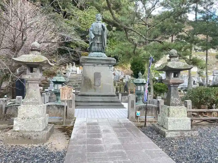 誕生寺(千葉県)