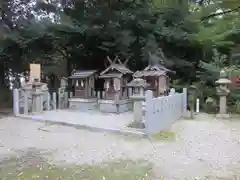 大和神社の末社