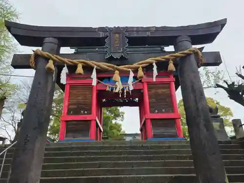 駛馬天満宮の鳥居