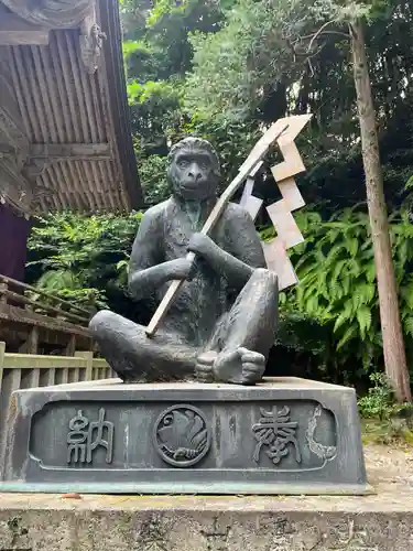 日吉神社の狛犬