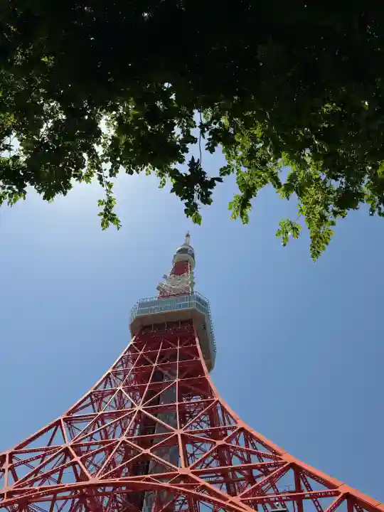 タワー大神宮の{uncategorized: "未分類", other: "その他", undefined: "問題あり", building: "その他建物", grave: "お墓", sacred_gate: "鳥居", guardian: "狛犬", statue: "像", buddha: "仏像", history: "歴史", nature: "自然", garden: "庭園", animal: "動物", pagoda: "塔", temizu: "手水舎", mountain_gate: "山門・神門", sanctuary: "本殿・本堂", subordinate: "末社・摂社", art: "芸術", scenery: "景色", jizo: "地蔵", ema: "絵馬", goshuin: "御朱印", omikuji: "おみくじ", items: "授与品その他", amulet: "お守り", goshuincho: "御朱印帳", eats: "食事", festival: "お祭り", votive_dance: "神楽", shichigosan: "七五三参", wedding: "結婚式", experience: "体験その他", initially: "初詣", around: "周辺", anti_infection: "感染症対策"}