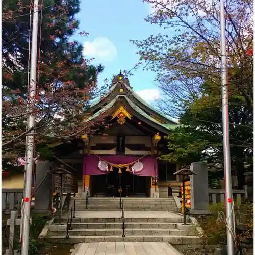 彌彦神社　(伊夜日子神社)の本殿・本堂