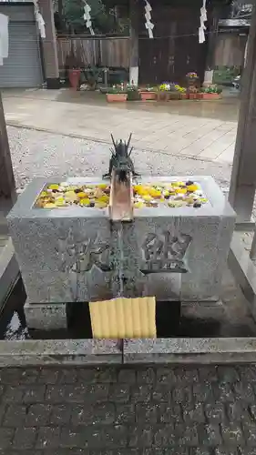 川越八幡宮の手水舎