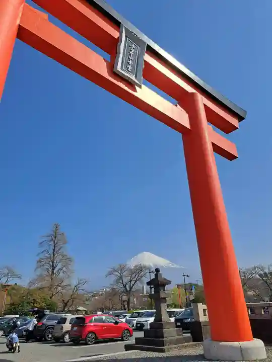 富士山本宮浅間大社(静岡県)