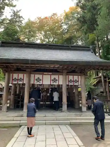 諏訪大社の{uncategorized: "未分類", other: "その他", undefined: "問題あり", building: "その他建物", grave: "お墓", sacred_gate: "鳥居", guardian: "狛犬", statue: "像", buddha: "仏像", history: "歴史", nature: "自然", garden: "庭園", animal: "動物", pagoda: "塔", temizu: "手水舎", mountain_gate: "山門・神門", sanctuary: "本殿・本堂", subordinate: "末社・摂社", art: "芸術", scenery: "景色", jizo: "地蔵", ema: "絵馬", goshuin: "御朱印", omikuji: "おみくじ", items: "授与品その他", amulet: "お守り", goshuincho: "御朱印帳", eats: "食事", festival: "お祭り", votive_dance: "神楽", shichigosan: "七五三参", wedding: "結婚式", experience: "体験その他", initially: "初詣", around: "周辺", anti_infection: "感染症対策"}