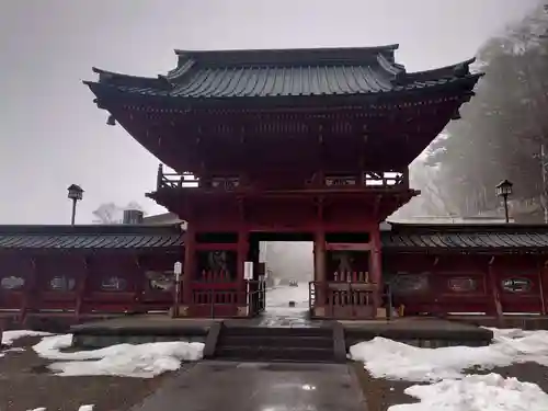 中禅寺の山門