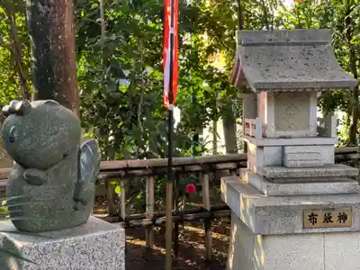 亀ケ池八幡宮の末社・摂社