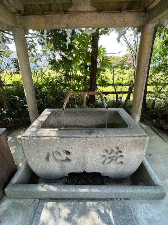 林天神社の手水舎