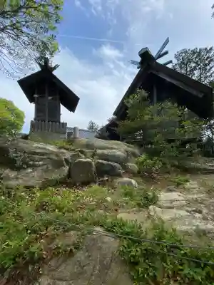 龍之口八幡宮の{uncategorized: "未分類", other: "その他", undefined: "問題あり", building: "その他建物", grave: "お墓", sacred_gate: "鳥居", guardian: "狛犬", statue: "像", buddha: "仏像", history: "歴史", nature: "自然", garden: "庭園", animal: "動物", pagoda: "塔", temizu: "手水舎", mountain_gate: "山門・神門", sanctuary: "本殿・本堂", subordinate: "末社・摂社", art: "芸術", scenery: "景色", jizo: "地蔵", ema: "絵馬", goshuin: "御朱印", omikuji: "おみくじ", items: "授与品その他", amulet: "お守り", goshuincho: "御朱印帳", eats: "食事", festival: "お祭り", votive_dance: "神楽", shichigosan: "七五三参", wedding: "結婚式", experience: "体験その他", initially: "初詣", around: "周辺", anti_infection: "感染症対策"}