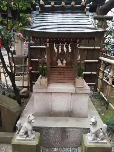 三田春日神社の末社