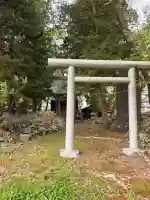 旭川神社の{uncategorized: "未分類", other: "その他", undefined: "問題あり", building: "その他建物", grave: "お墓", sacred_gate: "鳥居", guardian: "狛犬", statue: "像", buddha: "仏像", history: "歴史", nature: "自然", garden: "庭園", animal: "動物", pagoda: "塔", temizu: "手水舎", mountain_gate: "山門・神門", sanctuary: "本殿・本堂", subordinate: "末社・摂社", art: "芸術", scenery: "景色", jizo: "地蔵", ema: "絵馬", goshuin: "御朱印", omikuji: "おみくじ", items: "授与品その他", amulet: "お守り", goshuincho: "御朱印帳", eats: "食事", festival: "お祭り", votive_dance: "神楽", shichigosan: "七五三参", wedding: "結婚式", experience: "体験その他", initially: "初詣", around: "周辺", anti_infection: "感染症対策"}