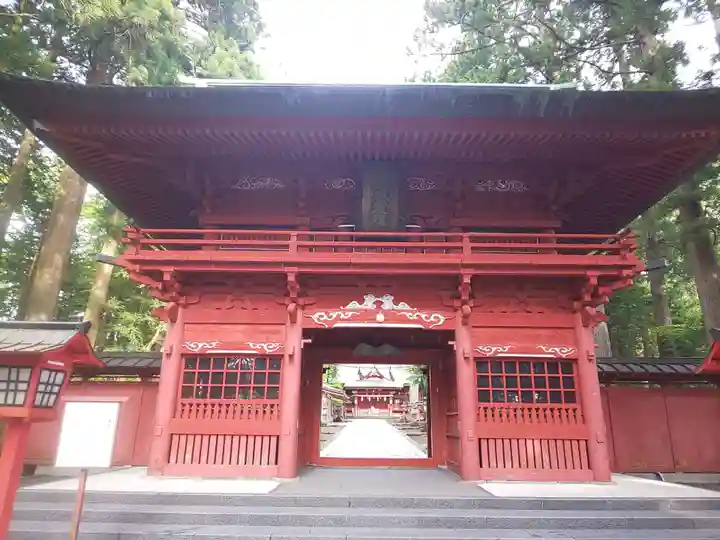 富士山東口本宮 冨士浅間神社の山門・神門
