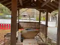榊山稲荷神社の手水舎