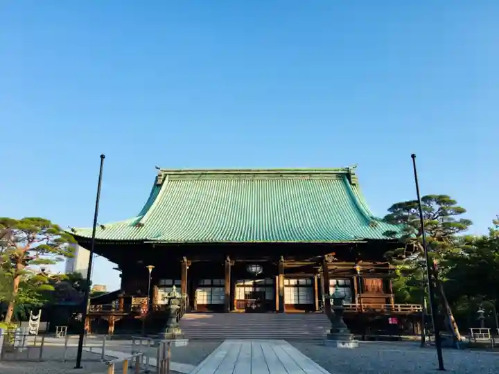 護国寺の本殿・本堂
