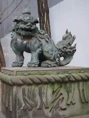 花園神社の狛犬