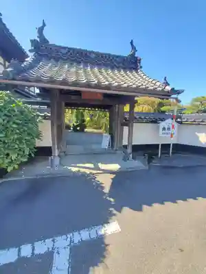 典厩寺の山門・神門