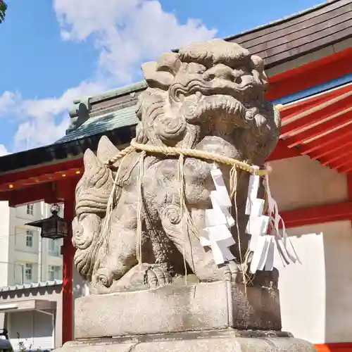 玉造稲荷神社の狛犬