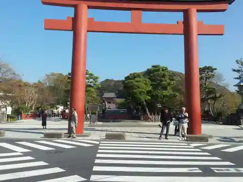 鶴岡八幡宮の鳥居