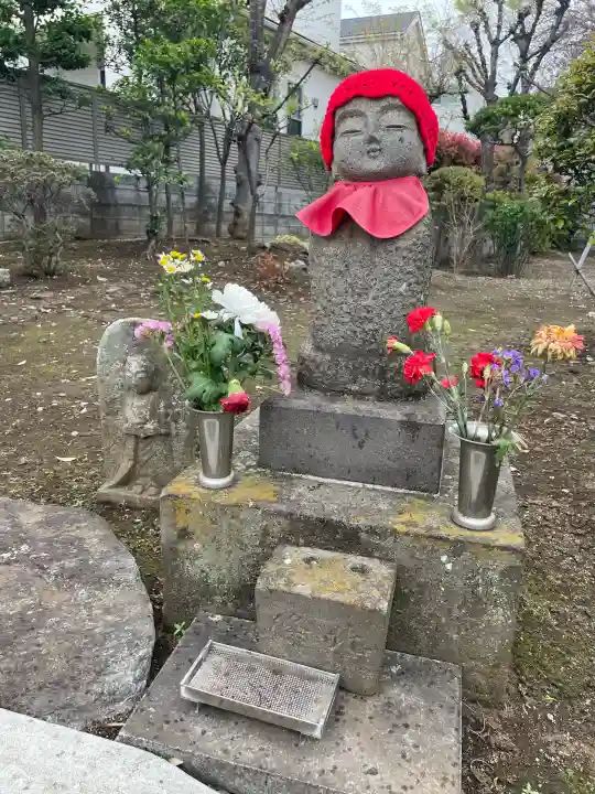東光寺の{uncategorized: "未分類", other: "その他", undefined: "問題あり", building: "その他建物", grave: "お墓", sacred_gate: "鳥居", guardian: "狛犬", statue: "像", buddha: "仏像", history: "歴史", nature: "自然", garden: "庭園", animal: "動物", pagoda: "塔", temizu: "手水舎", mountain_gate: "山門・神門", sanctuary: "本殿・本堂", subordinate: "末社・摂社", art: "芸術", scenery: "景色", jizo: "地蔵", ema: "絵馬", goshuin: "御朱印", omikuji: "おみくじ", items: "授与品その他", amulet: "お守り", goshuincho: "御朱印帳", eats: "食事", festival: "お祭り", votive_dance: "神楽", shichigosan: "七五三参", wedding: "結婚式", experience: "体験その他", initially: "初詣", around: "周辺", anti_infection: "感染症対策"}