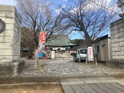 時宗総本山 遊行寺（正式：清浄光寺）の{uncategorized: "未分類", other: "その他", undefined: "問題あり", building: "その他建物", grave: "お墓", sacred_gate: "鳥居", guardian: "狛犬", statue: "像", buddha: "仏像", history: "歴史", nature: "自然", garden: "庭園", animal: "動物", pagoda: "塔", temizu: "手水舎", mountain_gate: "山門・神門", sanctuary: "本殿・本堂", subordinate: "末社・摂社", art: "芸術", scenery: "景色", jizo: "地蔵", ema: "絵馬", goshuin: "御朱印", omikuji: "おみくじ", items: "授与品その他", amulet: "お守り", goshuincho: "御朱印帳", eats: "食事", festival: "お祭り", votive_dance: "神楽", shichigosan: "七五三参", wedding: "結婚式", experience: "体験その他", initially: "初詣", around: "周辺", anti_infection: "感染症対策"}