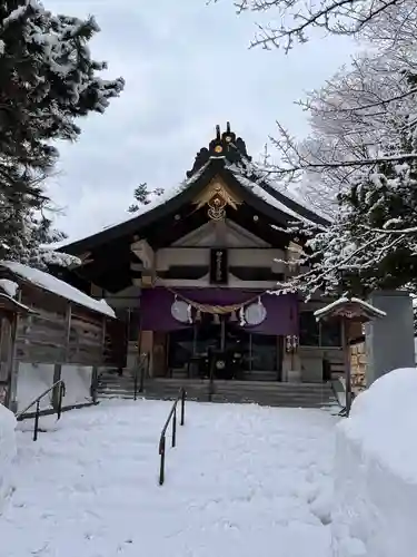 彌彦神社　(伊夜日子神社)の本殿