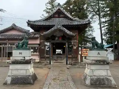 鬼鎮神社の{uncategorized: "未分類", other: "その他", undefined: "問題あり", building: "その他建物", grave: "お墓", sacred_gate: "鳥居", guardian: "狛犬", statue: "像", buddha: "仏像", history: "歴史", nature: "自然", garden: "庭園", animal: "動物", pagoda: "塔", temizu: "手水舎", mountain_gate: "山門・神門", sanctuary: "本殿・本堂", subordinate: "末社・摂社", art: "芸術", scenery: "景色", jizo: "地蔵", ema: "絵馬", goshuin: "御朱印", omikuji: "おみくじ", items: "授与品その他", amulet: "お守り", goshuincho: "御朱印帳", eats: "食事", festival: "お祭り", votive_dance: "神楽", shichigosan: "七五三参", wedding: "結婚式", experience: "体験その他", initially: "初詣", around: "周辺", anti_infection: "感染症対策"}