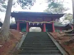 日光二荒山神社中宮祠の山門