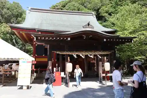 鶴岡八幡宮の末社