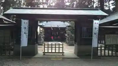 小生瀬 諏訪神社の山門・神門