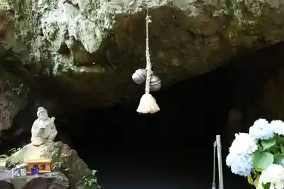 窟神社(栃木県)