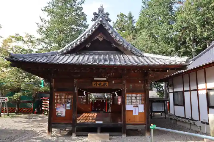 生島足島神社のその他建物