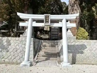 鞆田神社の鳥居