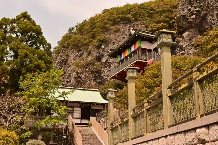 西ノ滝龍水寺(香川県)