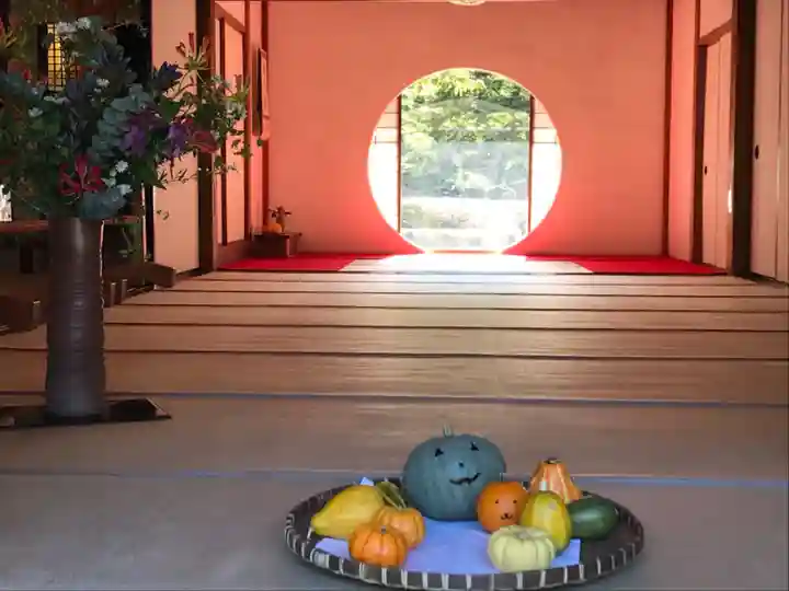 明月院の本殿・本堂