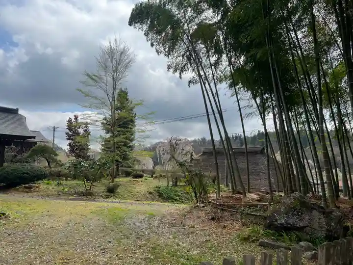 達谷西光寺(岩手県)