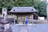 石座神社の手水舎