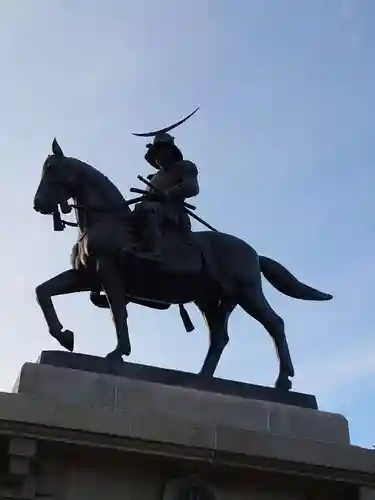 宮城縣護國神社の像