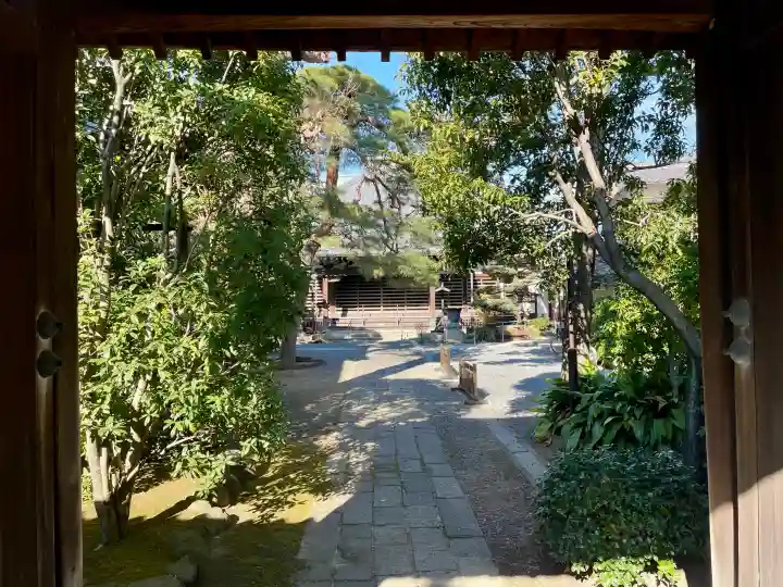 光明寺の{uncategorized: "未分類", other: "その他", undefined: "問題あり", building: "その他建物", grave: "お墓", sacred_gate: "鳥居", guardian: "狛犬", statue: "像", buddha: "仏像", history: "歴史", nature: "自然", garden: "庭園", animal: "動物", pagoda: "塔", temizu: "手水舎", mountain_gate: "山門・神門", sanctuary: "本殿・本堂", subordinate: "末社・摂社", art: "芸術", scenery: "景色", jizo: "地蔵", ema: "絵馬", goshuin: "御朱印", omikuji: "おみくじ", items: "授与品その他", amulet: "お守り", goshuincho: "御朱印帳", eats: "食事", festival: "お祭り", votive_dance: "神楽", shichigosan: "七五三参", wedding: "結婚式", experience: "体験その他", initially: "初詣", around: "周辺", anti_infection: "感染症対策"}