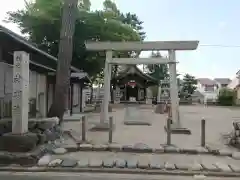 神明社の鳥居