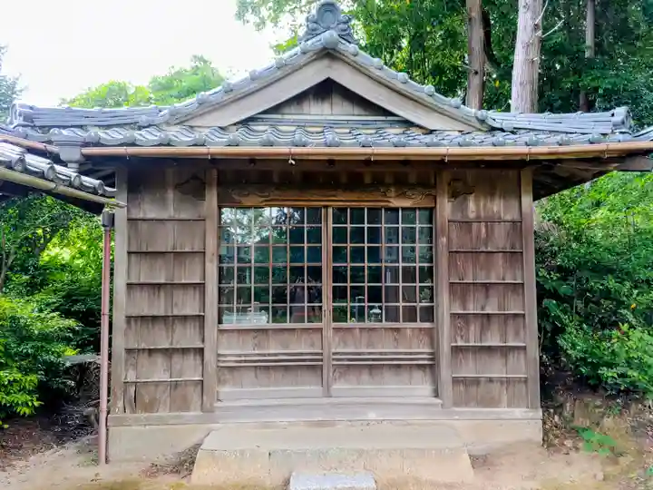 本光寺の末社・摂社