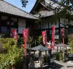 利生寺の本殿