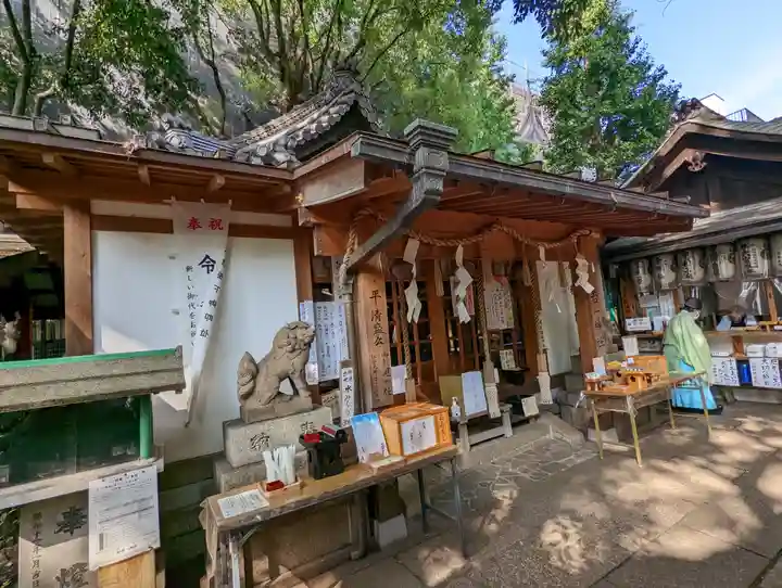 若一神社の本殿・本堂