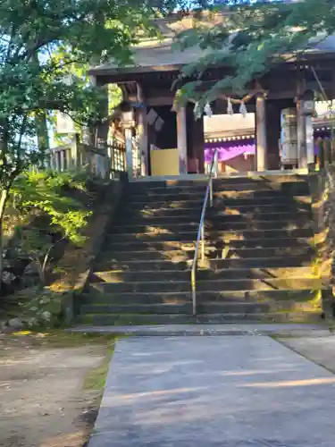 唐澤山神社の山門