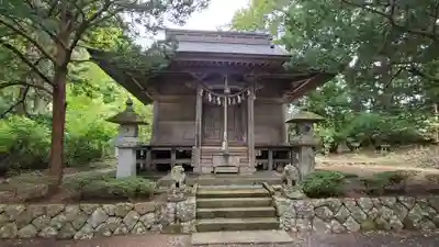 駒形根神社の本殿・本堂